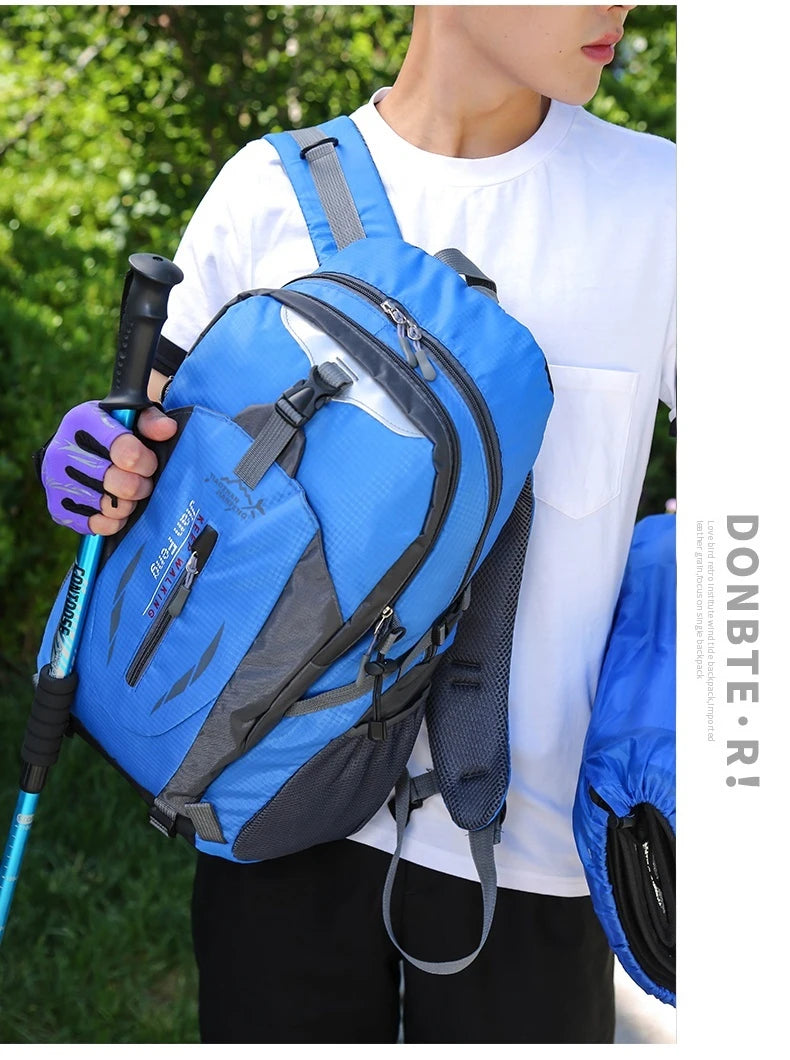 Outdoor-Reiserucksack Große Kapazität Mode-Reiserucksäcke Herren Kletter-Reiserucksack Klassische Sport-Reiserucksäcke