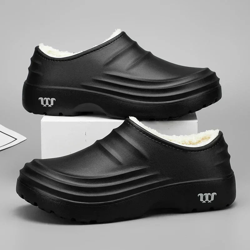 2024New Fashion Baumwolle Hausschuhe Männer Winter Warme Hause Baumwolle Schuhe Wasserdichte Garten Schuhe Indoor Slip auf Concise Schuhe