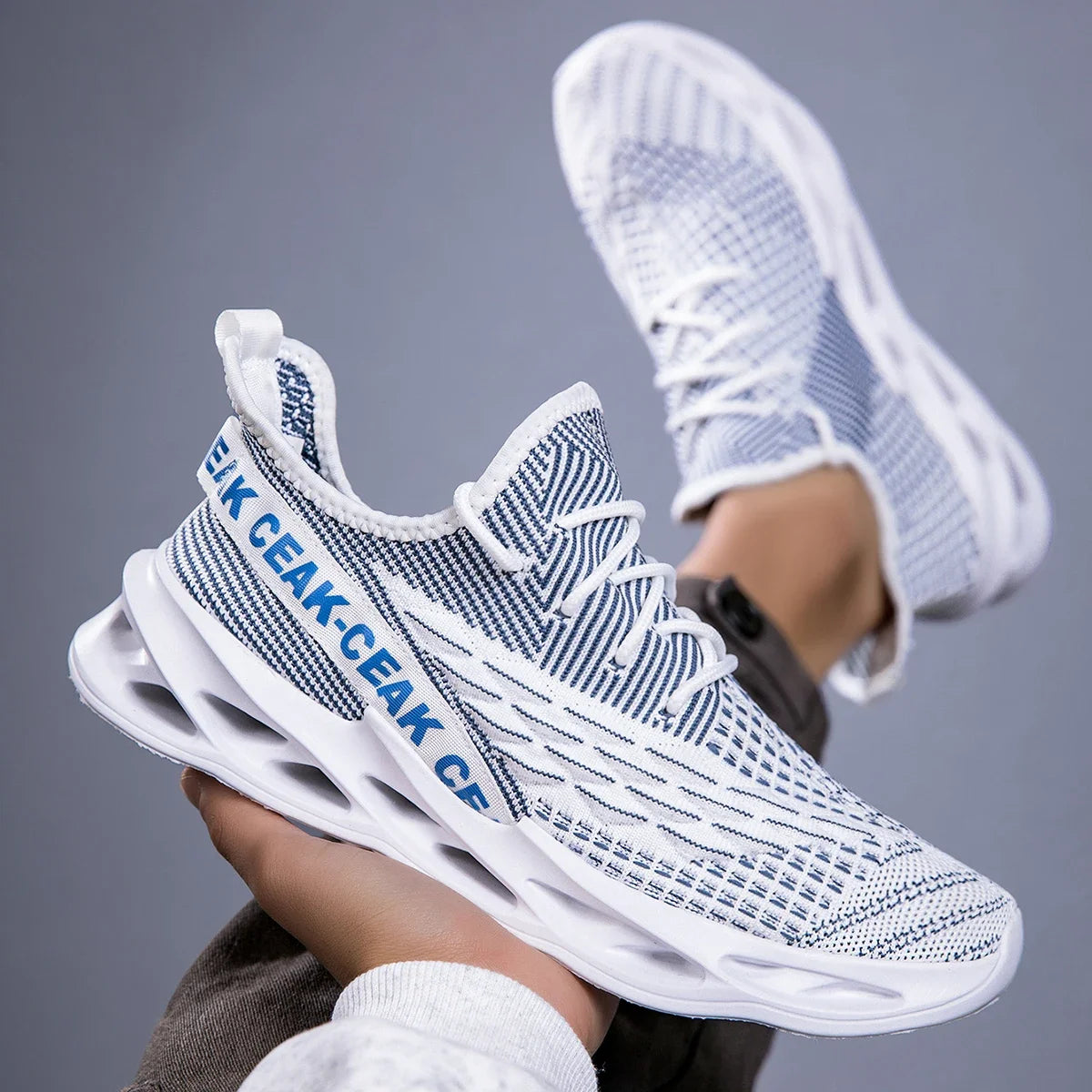 YRZL Sneakers Herren Mesh Atmungsaktive Laufsportschuhe Mann Leichte Weiche Dicke Sohle Loch Herrenschuhe Sportliche Sneakers für Männer