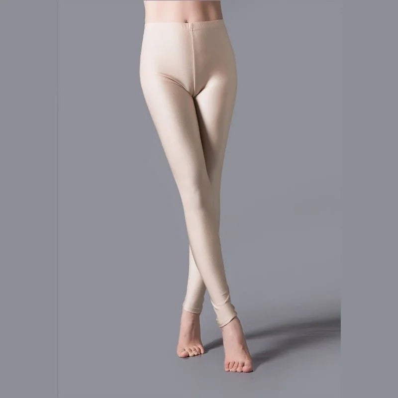 Hochelastische Skinny-Leggings, Bleistifthose, schlanke Hose in Übergröße, glänzende Yogahose für Frauen, sexy, hautfreundliche, enge Leggings