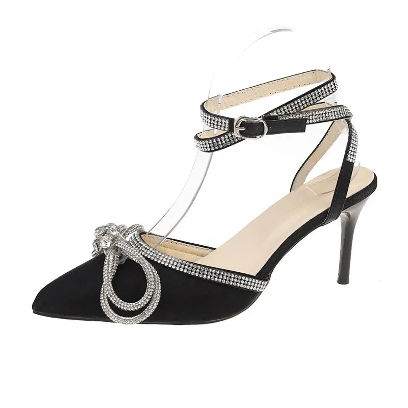 2025 neue Mode Glitter Strass Frauen Pumpen Kristall Bowknot Seide Spitz Schnalle Dünne High Heels Party Prom Schuhe
