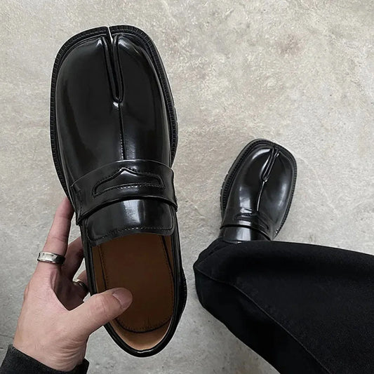 Tabi Shoes Loafers for Men and Women Split Toe Thick Sole Platform Casual Leather Shoes Spring Autumn Fashion Shoes