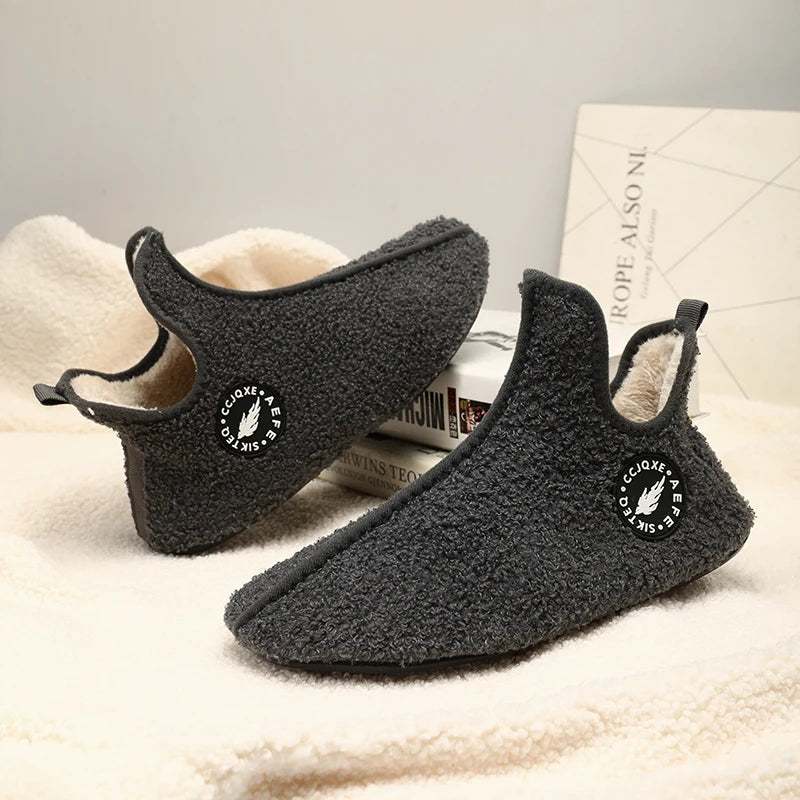 Neue Winterhausschuhe für Herren, hochwertige, leichte Designschuhe, modische Plüschhausschuhe für Damen, warme Slipper für Paare