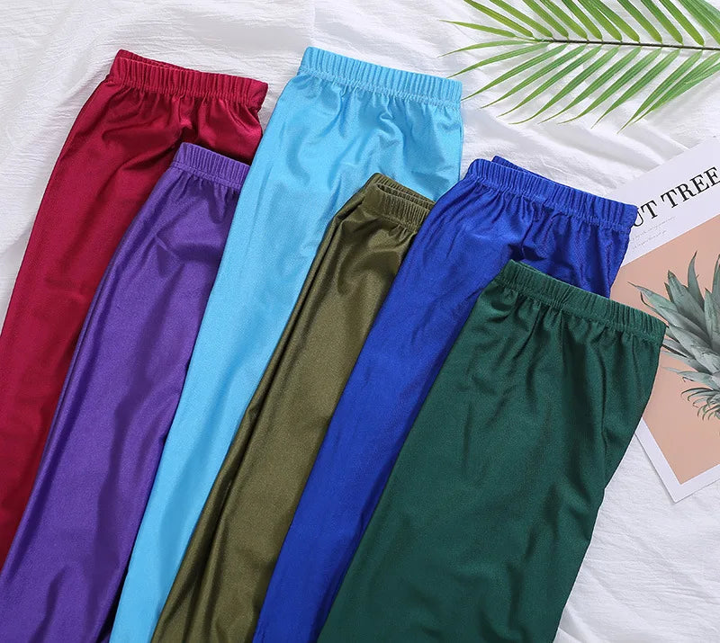 Hochelastische Skinny-Leggings, Bleistifthose, schlanke Hose in Übergröße, glänzende Yogahose für Frauen, sexy, hautfreundliche, enge Leggings
