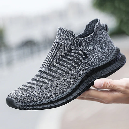 Atmungsaktive Freizeitschuhe für Herren, leichte Outdoor-Wanderschuhe für Männer, rutschfeste Herren-Sneaker, Slip-on-Flats, vulkanisierte Schuhe 2023