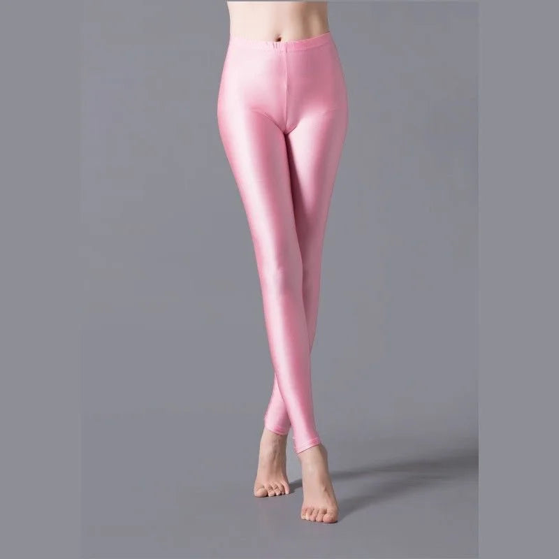 Hochelastische Skinny-Leggings, Bleistifthose, schlanke Hose in Übergröße, glänzende Yogahose für Frauen, sexy, hautfreundliche, enge Leggings